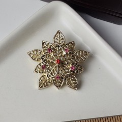 Vintage Gold Tone Pink Rhinestone Open Work Leaf Brooch