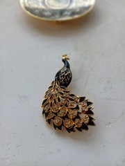 Vintage Gold Tone & Black Enamel Rhinestone Peacock Bird Pin Brooch