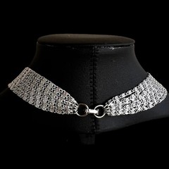 VINTAGE SARAH COVENTRY Women’s Choker 8 Strand Silver Tone Aluminum 15 in