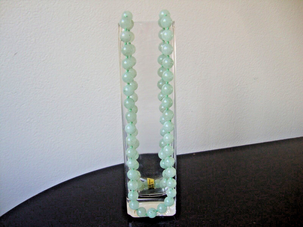 VINTAGE 1970s TAIWAN HANDMADE 10 MM AVENTURINE JADE 32″ ENDLESS BEAD NECKLACE