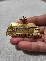 Vtg Signed Casual Corner PEACE ON EARTH Pin Brooch House tree rhinestone star