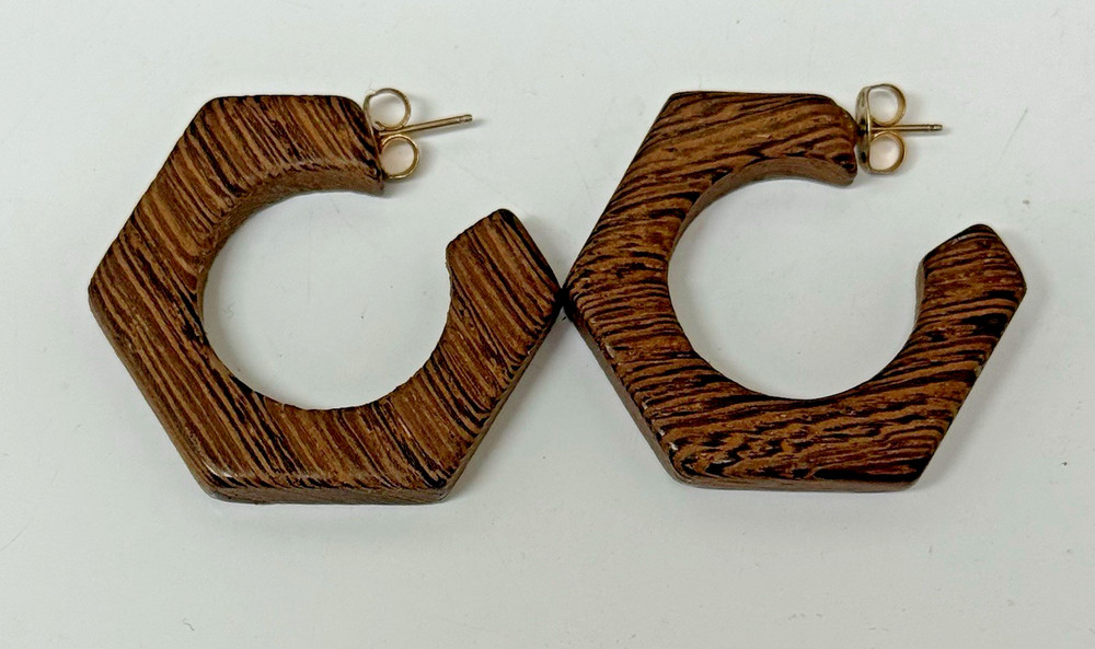 Vintage Boho Wooden Geometric Hoop Earrings Brown Hexagon Gold Tone Posts
