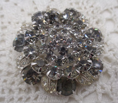 Vintage WEISS Smoky Gray & Clear RHINESTONE BROOCH