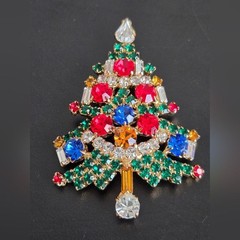 Vintage marked No lead gold tone and multi rhinestone Christmas tree pin brooch