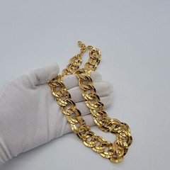 VTG Monet Statement Chain Necklace Gold Tone Curb Link Bold Classy 19″