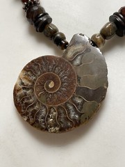 Stunning Heavy Vintage Sterling Silver Ammonite Snail Beaded Pendant Necklace