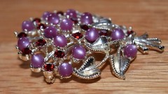 VTG STAR Floral Bouquet Pin Brooch Red & Pink Rhinestones Stones Flowers Leaves