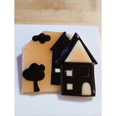 Vintage Acrylic Lucinda House Pin in Black and Golden Yellow