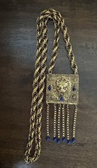 EDLEE Lion Necklace Vintage Gold Chain Blue Eyes Dangle Tassel Estate Jewelry