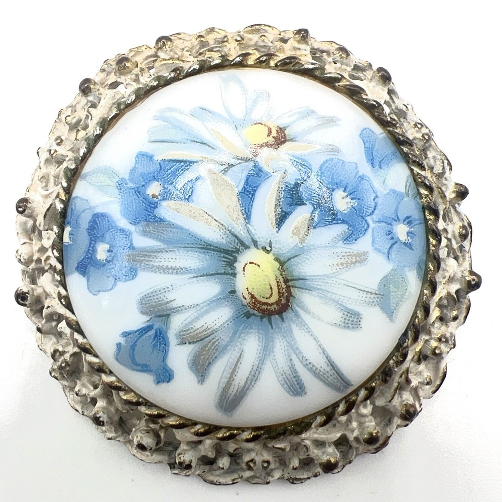 Vintage Porcelain Pastel Blue & White Daisy Flower Round Metal Brooch Pin