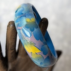Blue Bangle Bracelet w Yellow Lavender and Silver Vintage Plastic Jewelry
