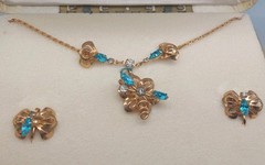 Loran Sim 14 Kt Plated Aqua & Clear 14.5″ Necklace & Screw-On Earrings