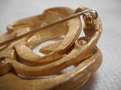 Vtg Crown TRIFARI Brooches Cutout Wreath & Baguette Bar Pin 1955-1969 Gold Tone