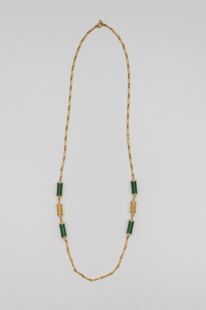 Vintage Sarah Coventry Oriental Lanterns Necklace Gold Tone Green Faux Jade 33″