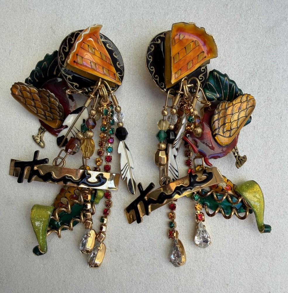 Lunch At The Ritz HAPPY THANKSGIVING Clip On Earrings Rare Find!