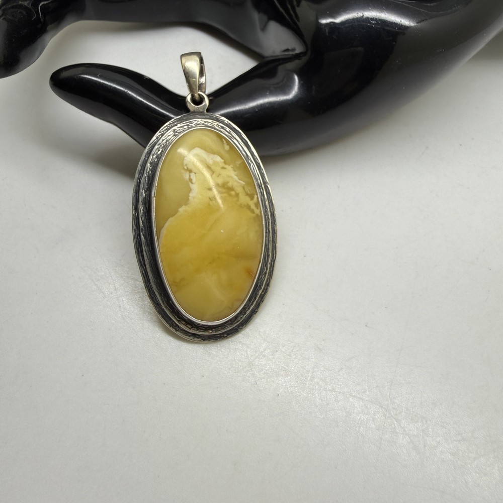 Silver landscape Whole Stone natural Amber Pendant 9.8g