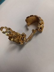 Vintage Hoop Y2K Clip-On Earrings 1980-1990’s Design Era Fashion Jewelry Casual