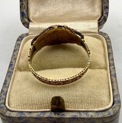 eBay Live Victorian Antique 15k Solid Yellow Gold Garnet Ring, Size 8.25