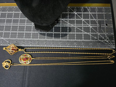 Lot of 3 Styles Gold Tone Chain Statement Necklaces (1)avon & 2 unbranded