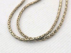Vintage Antique Gold Tone Necklace 28in With Pedant.