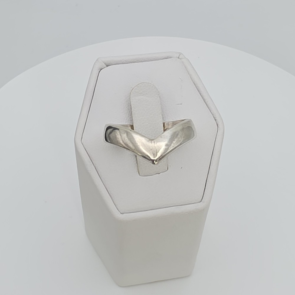 Vtg VINIC? Signed Ring 925 Sterling Silver Chevron Deep Vee Size 8.25 FREE $HIP!
