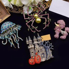 Vintage Blue Rhinestone Bird Brooch Sparkling Crystal Flying Bird Pin
