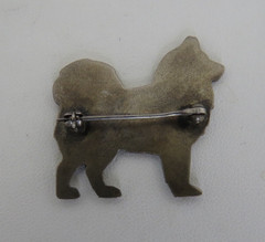 UNUSUAL VINTAGE STERLING SILVER & WHITE ENAMEL DOG PIN BROOCH SAMOYED?