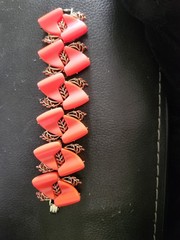 Vintahe Orange Thermoset Bracelet 7″