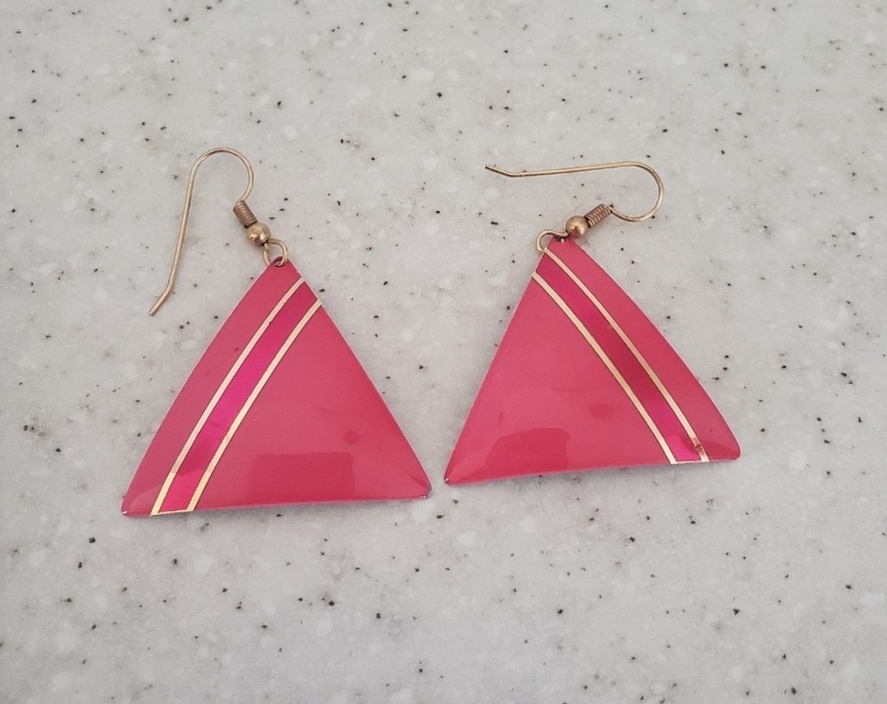 Retro 1990s 1980s Womens Triangle Earrings Pink Vintage Gold Tone