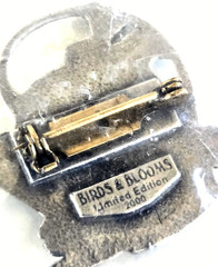 Vintage 2000 Birds & Blooms Floral Watering Can Pewter Pin 1-3/16″ in Sealed Bag