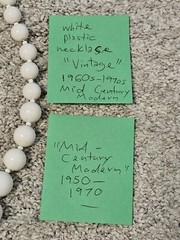 Vintage Mid-Century Modern White Plastic Bead Necklace (1950s-1970s)