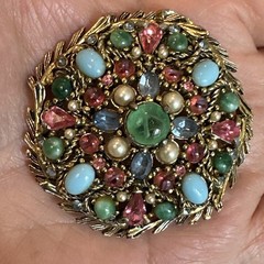 Vintage Signed HOLLYCRAFT Multicolor Cabochon Mughal Style Brooch