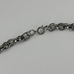 Vintage Interlocking Chain Link Helix Silver Tone Necklace 24 Inch