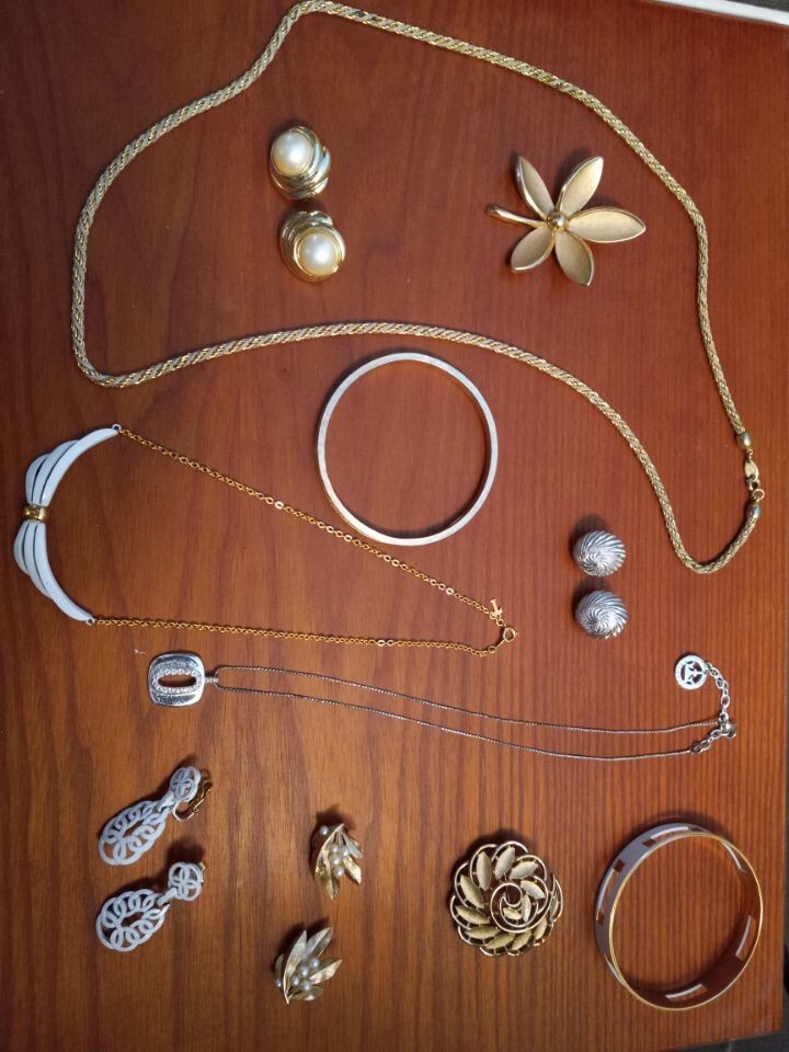 Lot of Trifari/Crown Trifari Costume Jewelry “Check all Pictures”