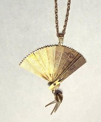 Vintage Folding Fan Necklace Pendant Chinese Dragon Birds Sun Gold Tone Metal