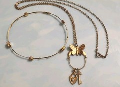 Vtg Butterfly Charm Lock & Key Necklace 24″ & Crystal Wires Bracelet Set