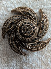 Vintage Brooch Black And Clear Rhinestones Set In Gold Tone