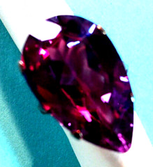 VTG 14K YELLOW GOLD ALEXANDRITE HANDMADE 7/8″x 3/8:”x 3/8′ TEAR DROP 4PRONG LRGE