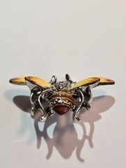 Vintage Bee Brooch / Pin (1.5 in.)
