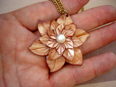 Vintage 2 Inch Carved Layered Shell & Pearl Pendant Gold Tone Chain Necklace