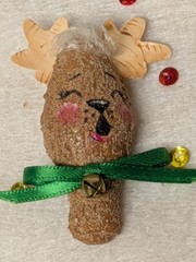Hand Crafted Wood Deer Head Brooch Christmas Pin Artist Signed Anna Lee Style