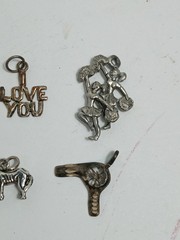 Lot 6 Vintage Bracelet Charms Donkey Hairdryer Sweet 16 Love Hairdresser Party