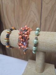 Lot of 3 Bead Bracelets Coral Peach Orange Gree Colors 2 Are Stretchable