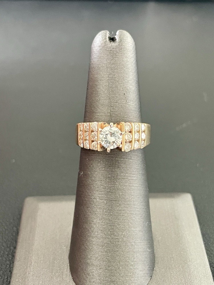 14k Yellow Gold Ring 1/2CT Center Stone with 0.60CTW Side Diamonds (B21)