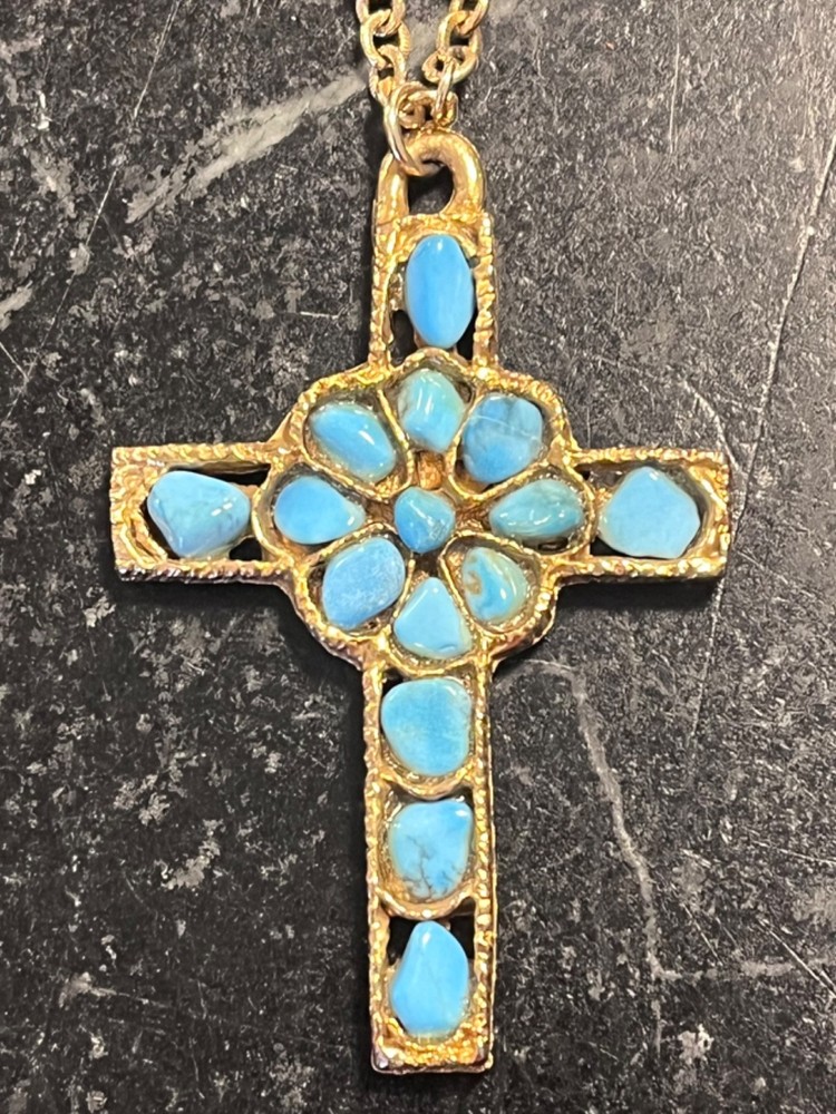 Lovely 24″ Goldtone Chain And 2.50″ Cross Pendant with PolishedTurquoise Nuggets