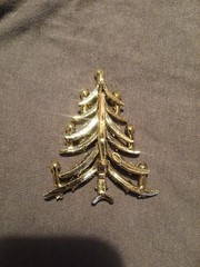 Weiss Vintage Christmas Tree Brooch Pin (T)