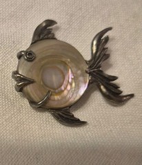 Vintage Sterling Silver Fish Brooch Pin W/Abalone Shell Inlay Angelfish