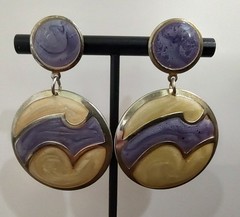 Vtg CREAMY Beige Purple DANGLE SPARKLE ENAMEL GOLD TONE PIERCED EARRINGS J131