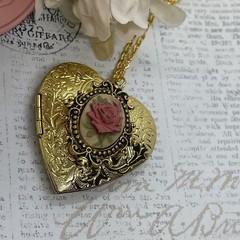 Gold Heart Locket Cameo Birthday Anniversary Wedding Rose Mauve Peach Necklace