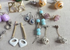 Vintage pierced earrings lot 14 pairs 50s-60s groovy funky mod plastic Monet hip